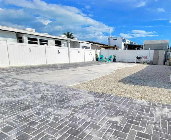 325 Calusa Street, Key Largo, FL 33037