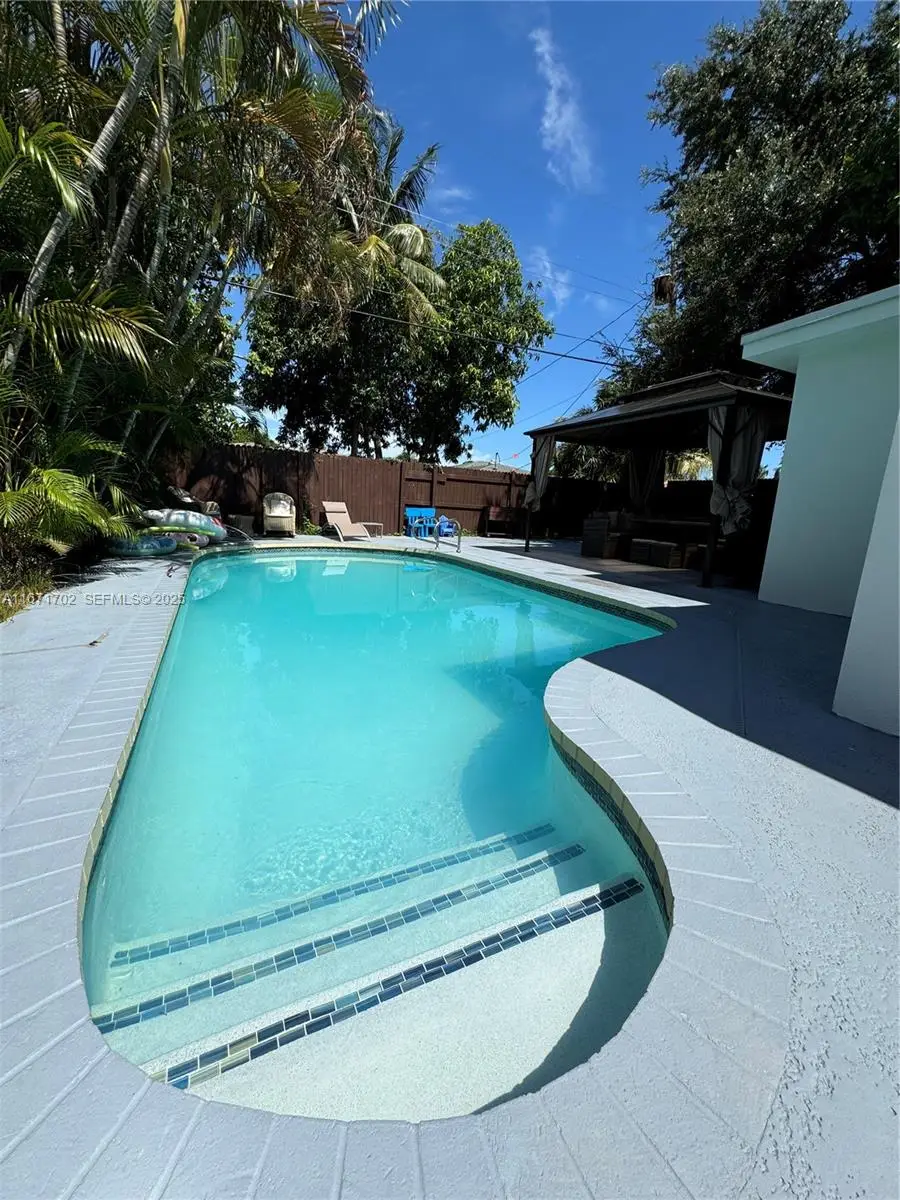 1829 NE 176th Street, North Miami Beach, FL 33162 - #1