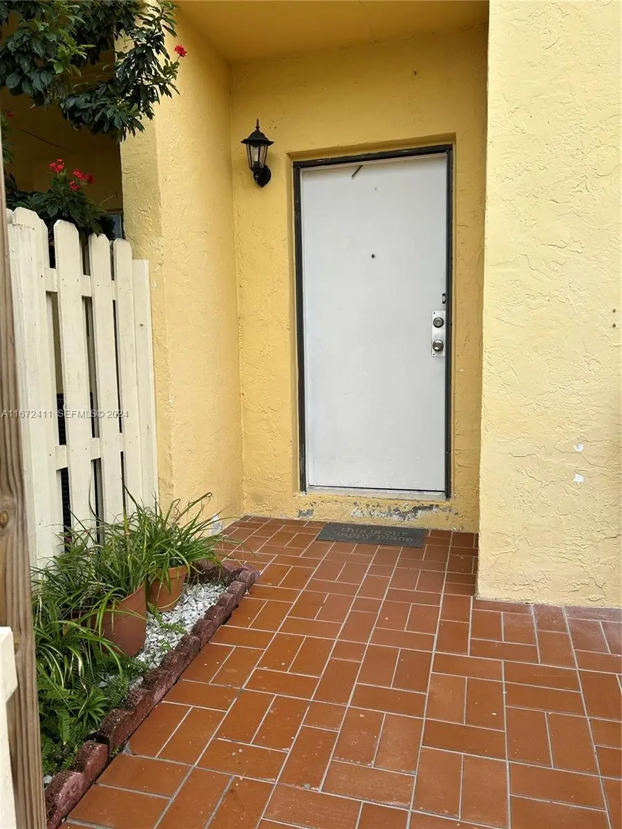Address Withheld By Seller, Miami, FL 33193 - #2