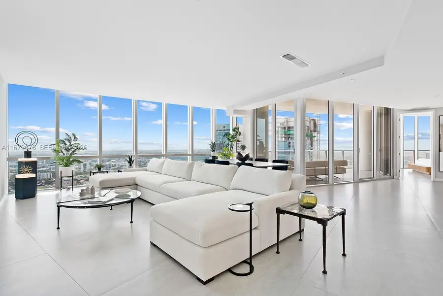 851 NE 1st Avenue #PH 5402, Miami, FL 33132 - #2