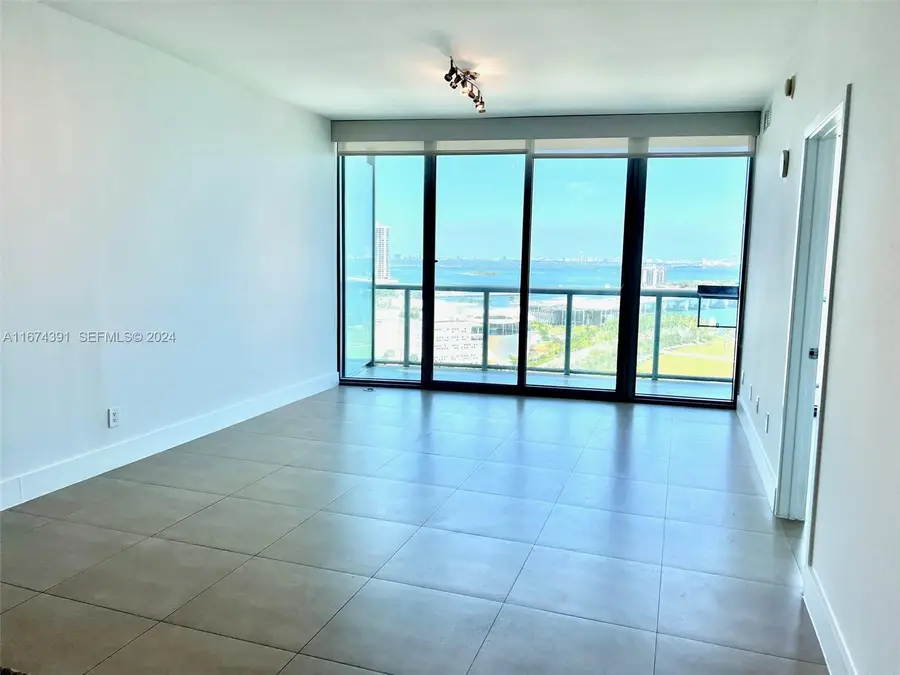888 Biscayne Boulevard #1811, Miami, FL 33132 - #3