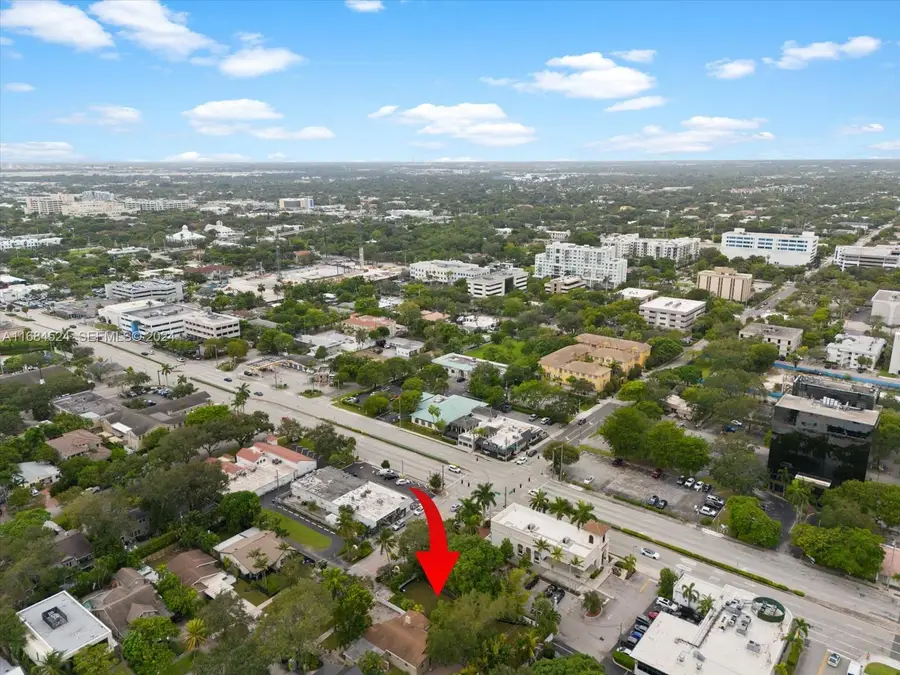 615 SE 7th Street, Fort Lauderdale, FL 33301 - #3