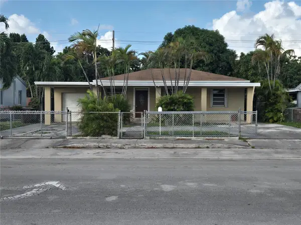 961 E 32nd Street, Hialeah, FL 33013