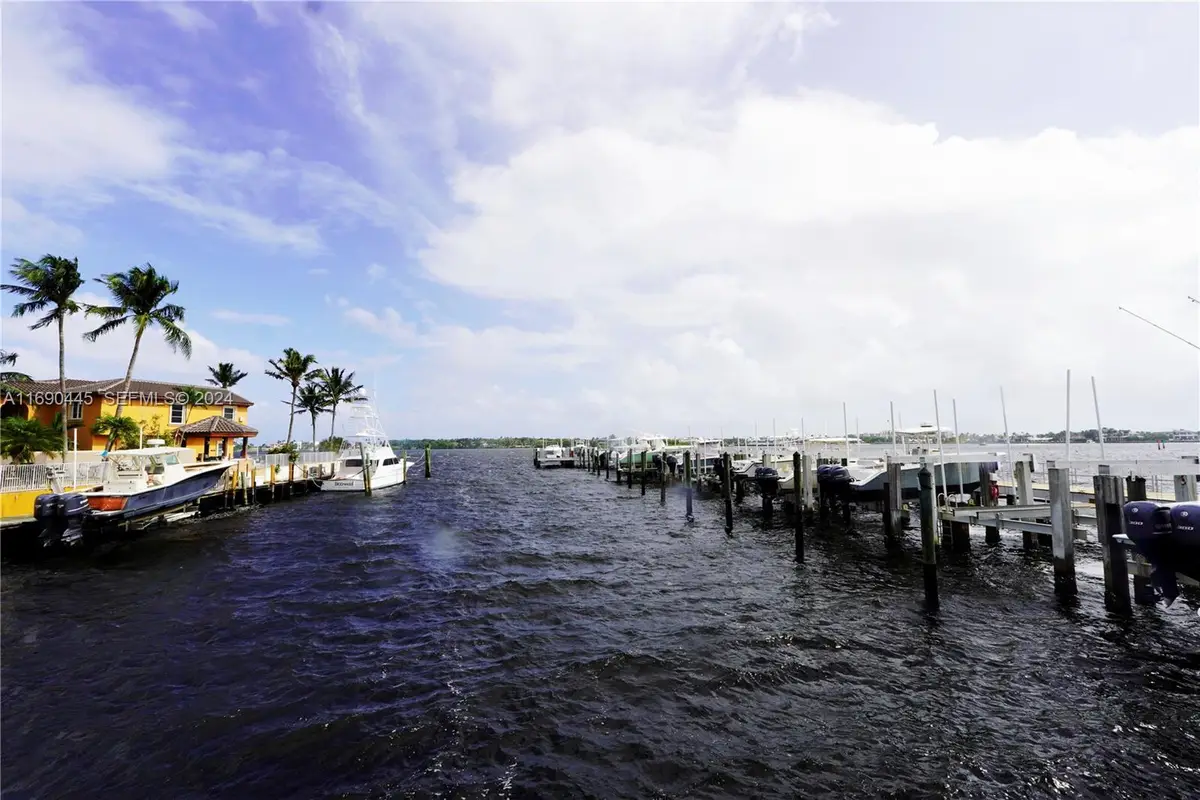 123 Harbors Way, Boynton Beach, FL 33435 - #1