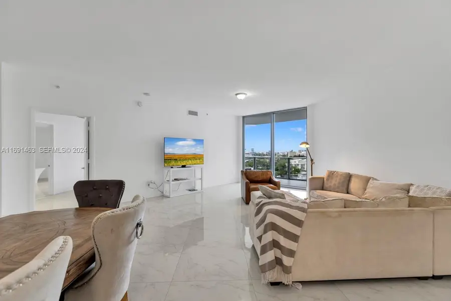 17301 Biscayne Boulevard #1404, North Miami Beach, FL 33160 - #3