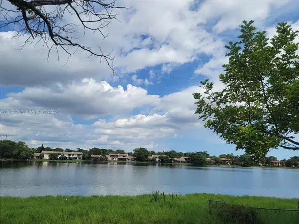 671 NE 195 Street #122E, Miami, FL 33179