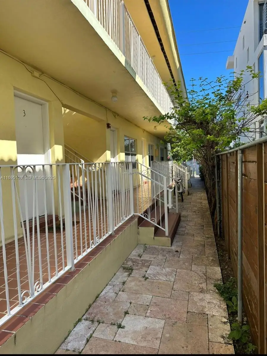 653 Michigan Avenue #4, Miami Beach, FL 33139 - #1