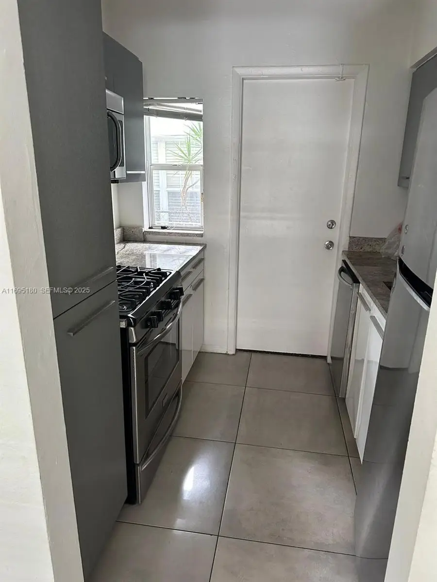 653 Michigan Avenue #4, Miami Beach, FL 33139 - #3
