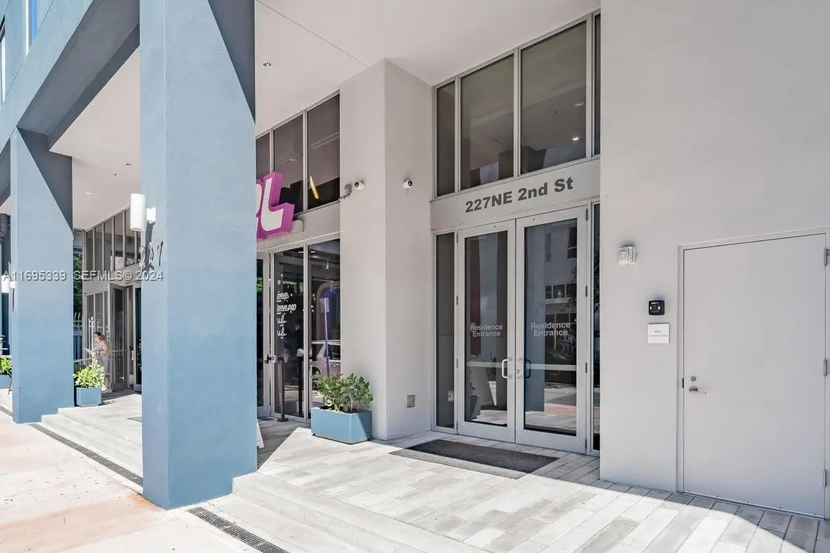 227 NE 2nd Street #2613, Miami, FL 33132 - #1