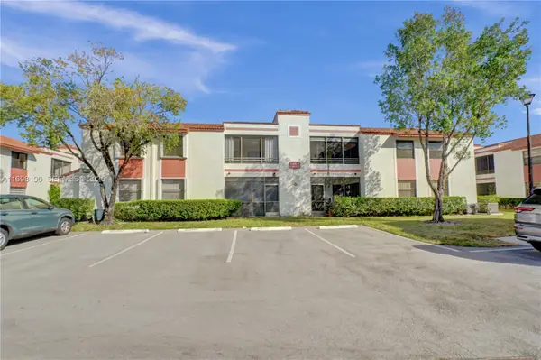 1104 N Hiatus Road #1104, Pembroke Pines, FL 33026