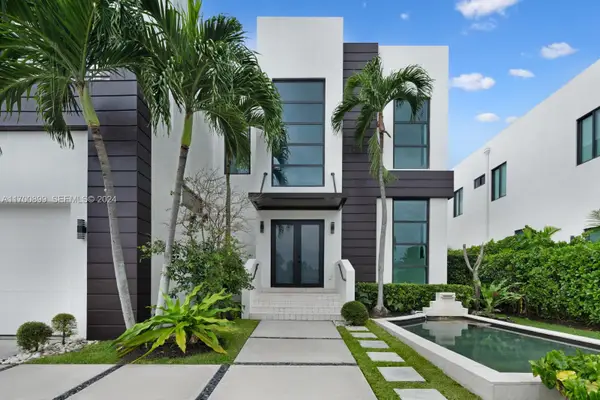 2040 NE 121st Road, North Miami, FL 33181