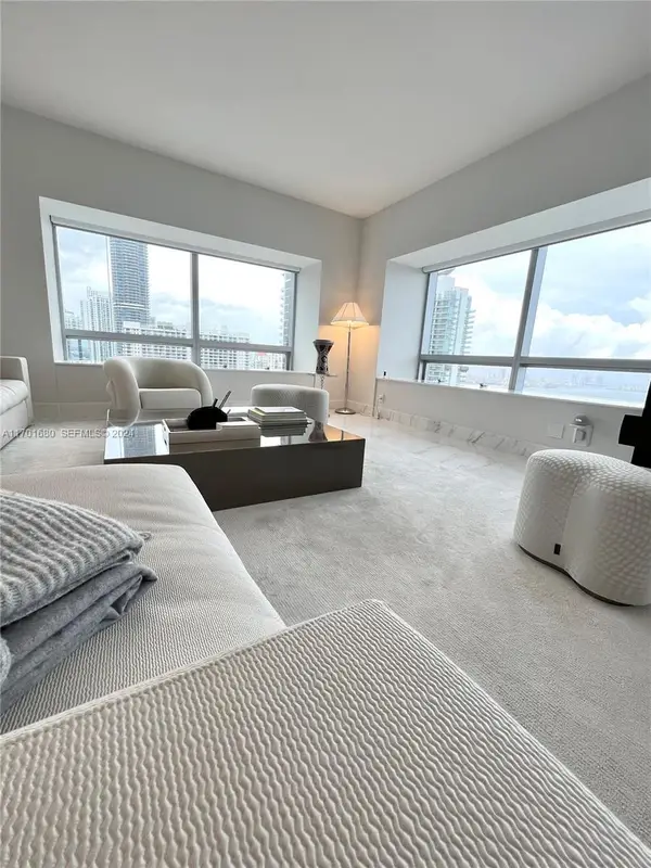 1435 Brickell Avenue #3307, Miami, FL 33131