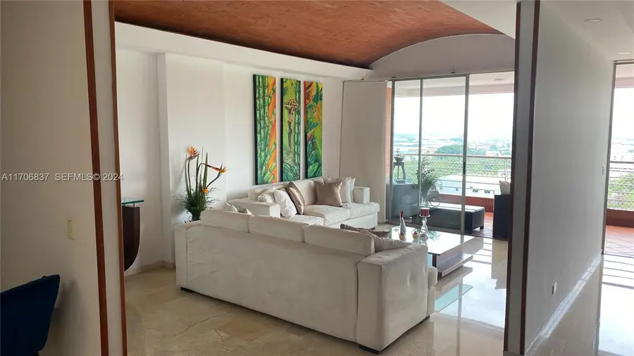 9 Avenida 1002 #1002, O Neals, CA  - #2