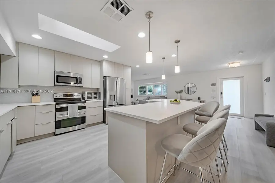 2031 SW 22nd Avenue, Fort Lauderdale, FL 33312 - #2