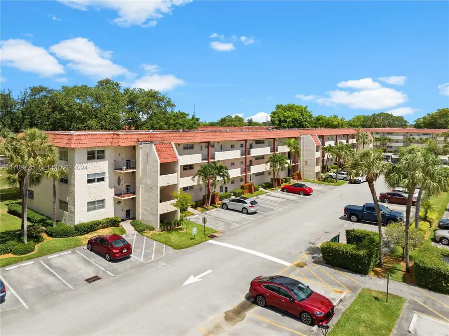 711 S Hollybrook Drive #109, Pembroke Pines, FL 33025 - #2