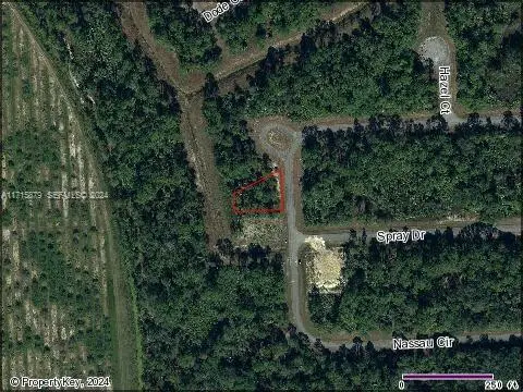 669 Nassau Circle, Labelle, FL 33935