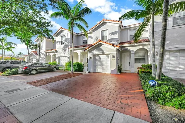 1007 NE 208th Street #1007, Miami, FL 33179