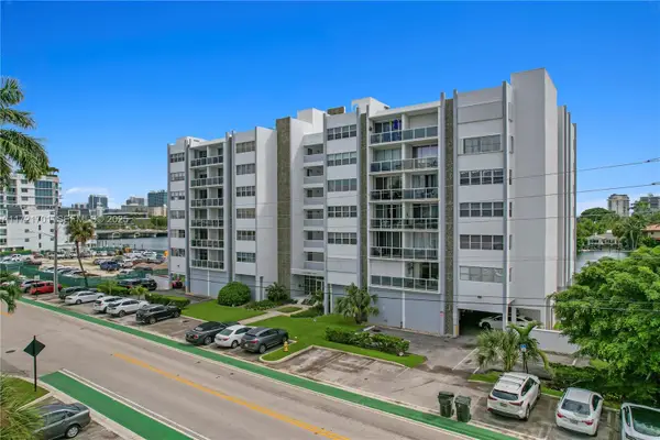 9381 E Bay Harbor Drive #401N, Bay Harbor Islands, FL 33154
