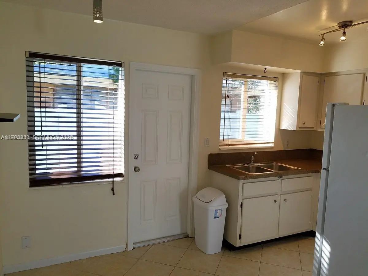 1231 NE 23rd Avenue, Pompano Beach, FL 33062 - #1