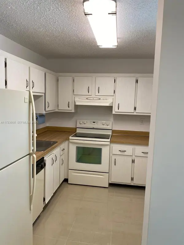 1800 SW 81st Avenue #1407, North Lauderdale, FL 33068