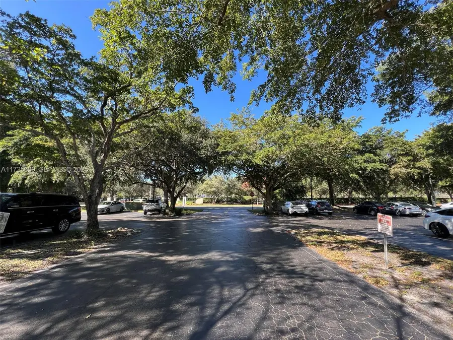 3300 W Rolling Hills Circle #102, Davie, FL 33328 - #2