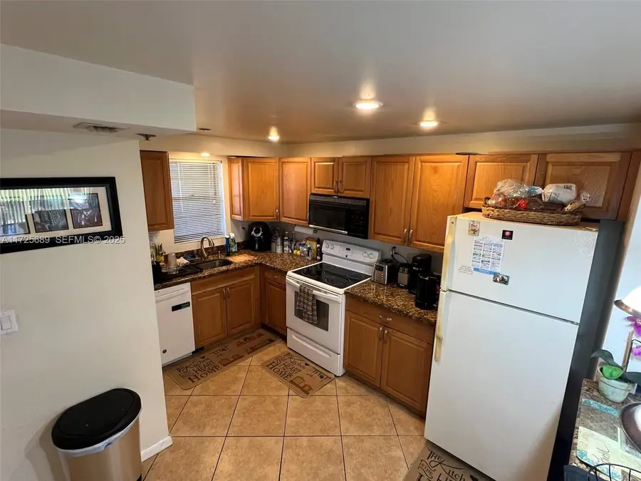 3300 W Rolling Hills Circle #102, Davie, FL 33328 - #3