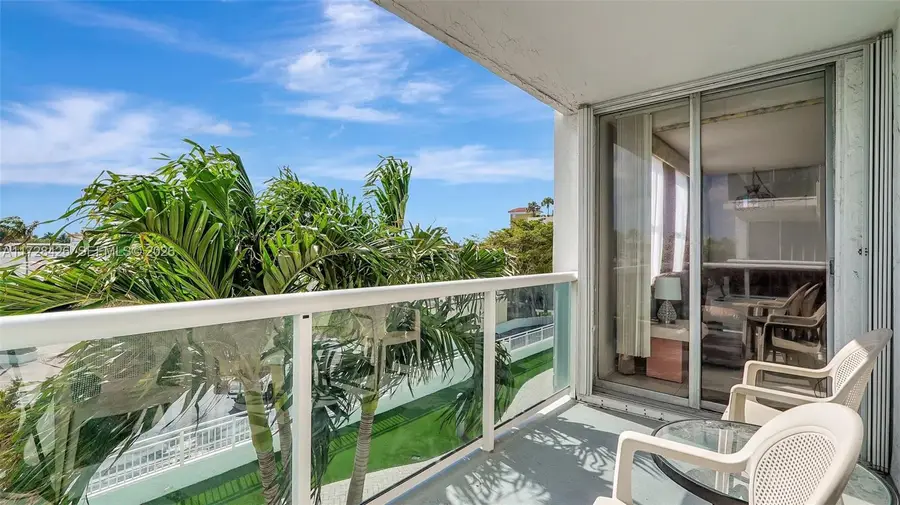 3015 N Ocean Boulevard #3J, Fort Lauderdale, FL 33308 - #2