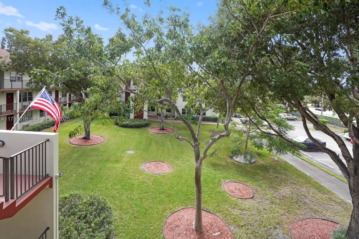 151 SW 135th Terrace #302T, Pembroke Pines, FL 33027 - #1