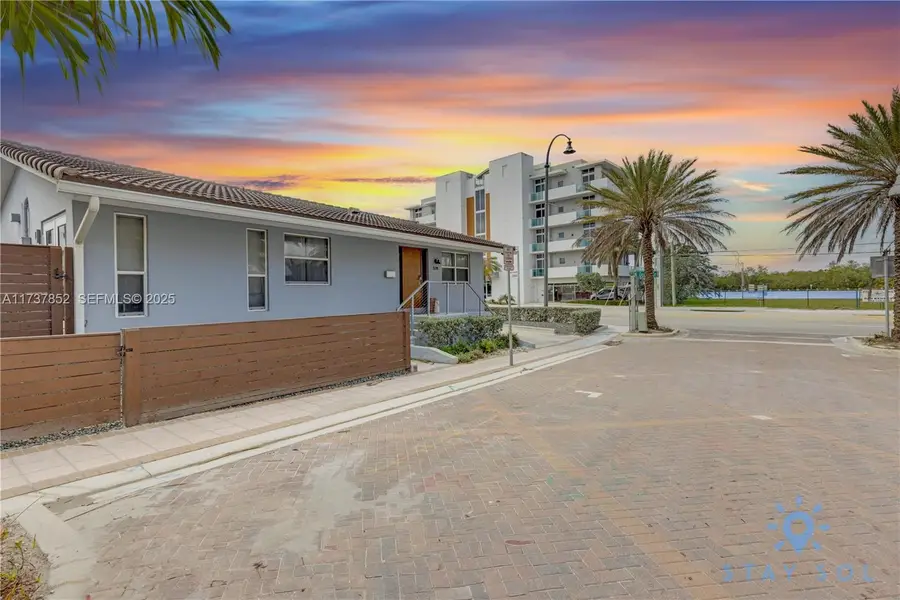 328 Missouri Street, Hollywood, FL 33019 - #3