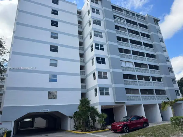 3301 Spanish Moss Terrace #415, Lauderhill, FL 33319