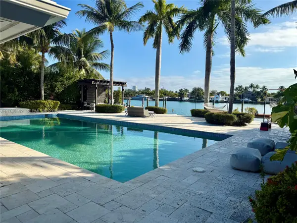 1670 Daytonia Road, Miami Beach, FL 33141