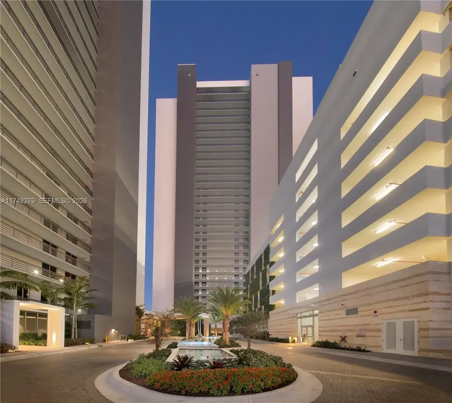 16385 Biscayne Boulevard #1221, North Miami Beach, FL 33160 - #3