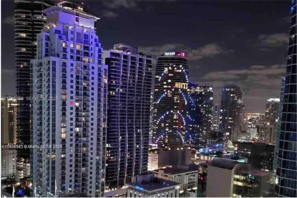 1200 Brickell Bay Drive #3924, Miami, FL 33131
