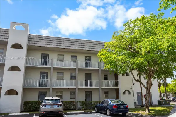 8450 Sunrise Lakes Boulevard #306, Sunrise, FL 33322