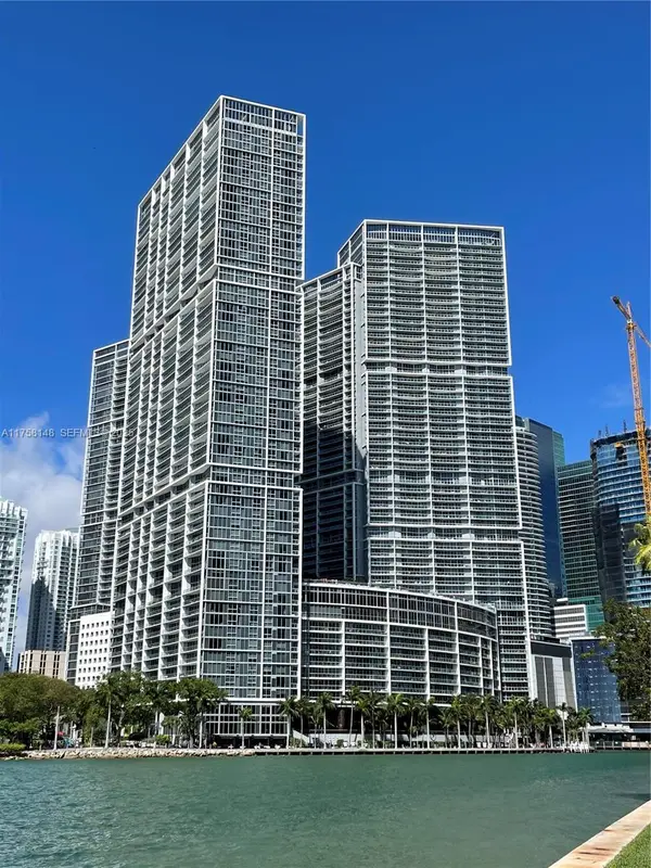 465 Brickell Avenue #819, Miami, FL 33131