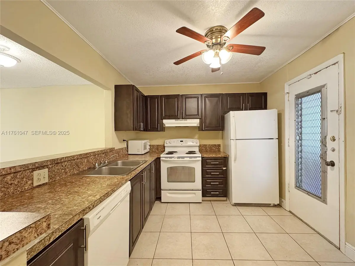 410 NW 68th Avenue #207, Plantation, FL 33317 - #1