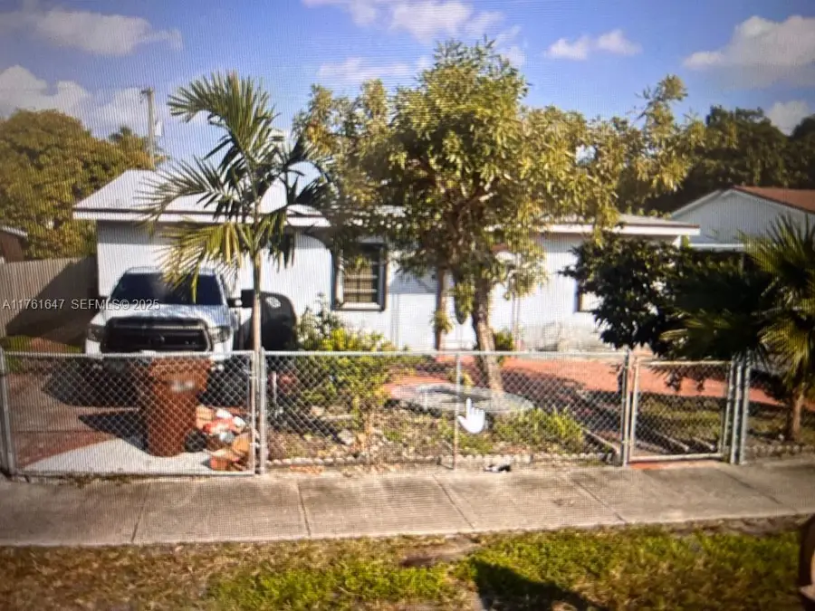 625 E 28th Street, Hialeah, FL 33013 - #2