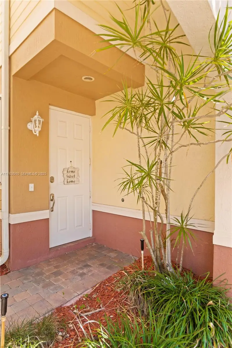 4650 SW 75th Way, Davie, FL 33314 - #3