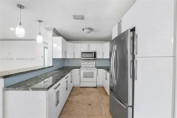 1541 SW 52nd Avenue, Plantation, FL 33317