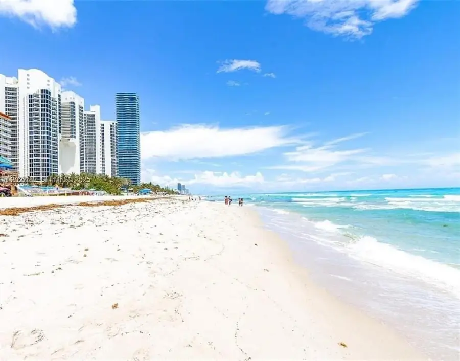 19201 Collins Avenue #1022, Sunny Isles Beach, FL 33160 - #2