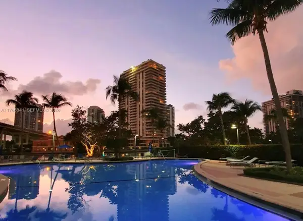 19390 Collins Avenue #312, Sunny Isles Beach, FL 33160