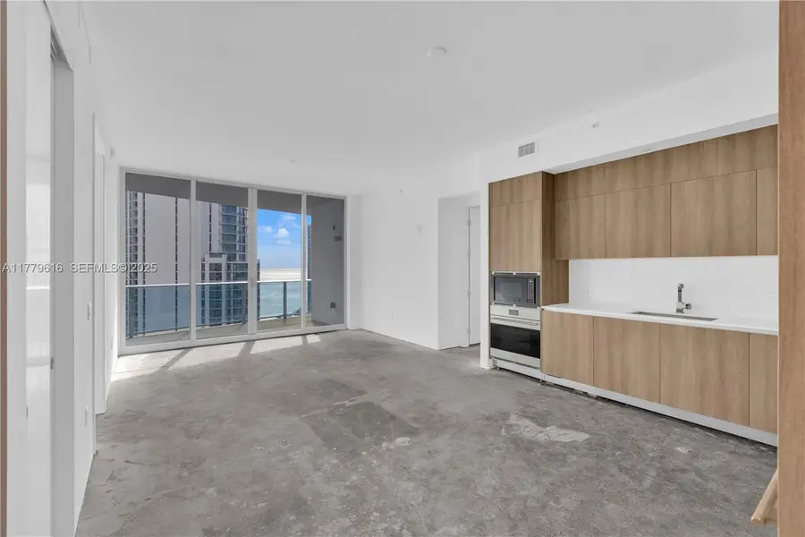 17550 Collins Avenue #1502, Sunny Isles Beach, FL 33160 - #3