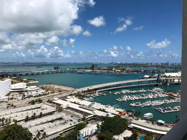244 Biscayne Boulevard #3004, Miami, FL 33132