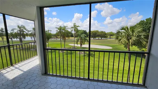 16300 Golf Club Road #315, Weston, FL 33326