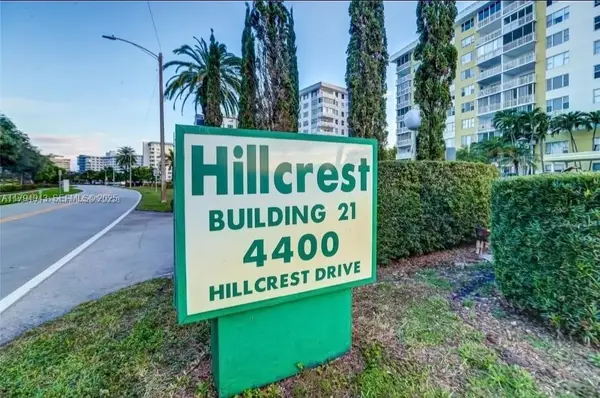4400 Hillcrest Dr 215-b #215-B, Hollywood, FL 33021