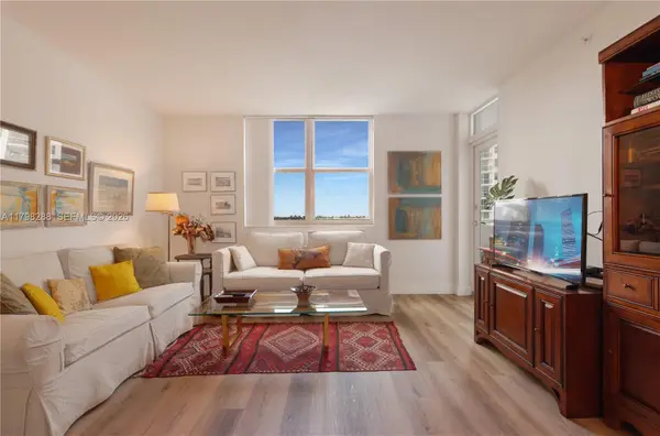 3001 S Ocean Drive #443, Hollywood, FL 33019