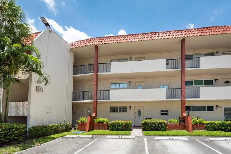 9823 S Hollybrook Lake Drive #105, Pembroke Pines, FL 33025 - #2