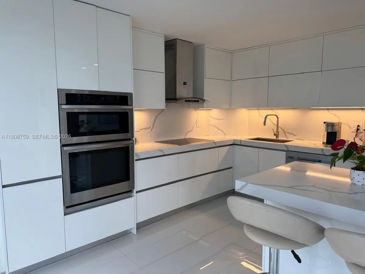 6423 Collins Avenue #1001, Miami Beach, FL 33141 - #1
