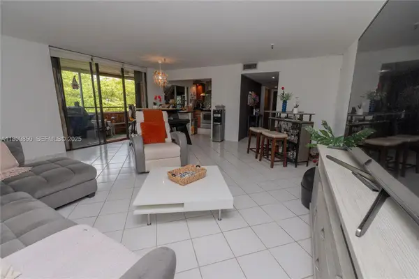 665 NE 195th Street #419, Miami, FL 33179