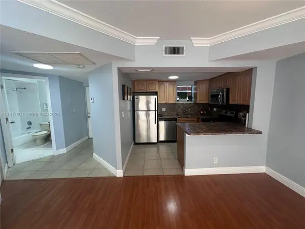 8290 Lake Drive #502, Doral, FL 33166